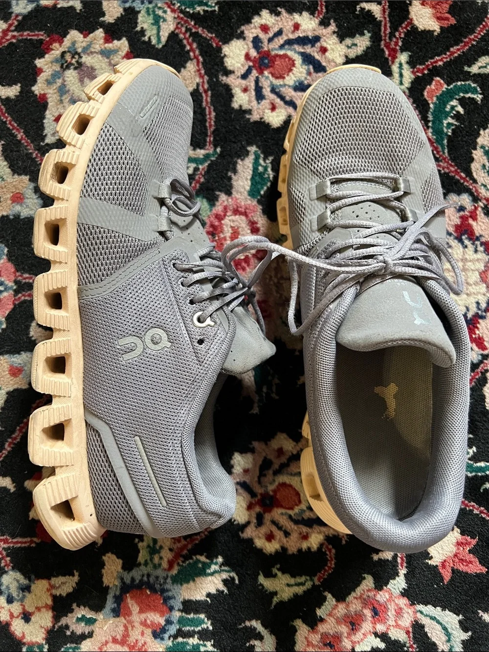 On Running Women’s Athletic Shoes in Light Gray with Tan Sole